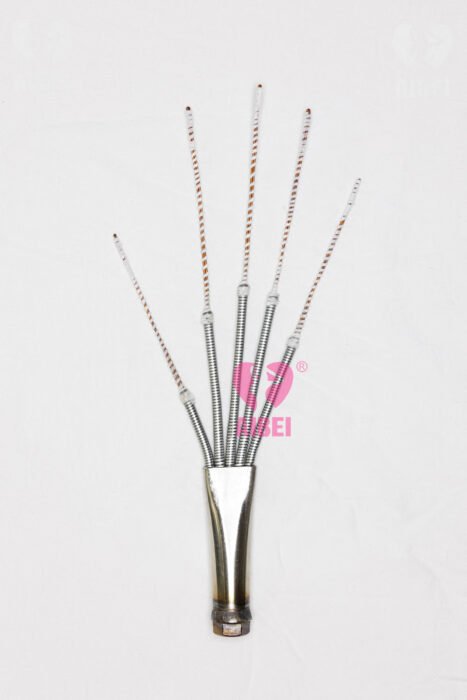 01 Hand with wired Fingers